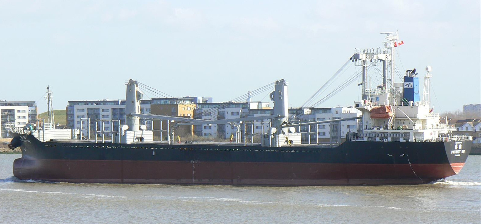 MV PATRIOT SW